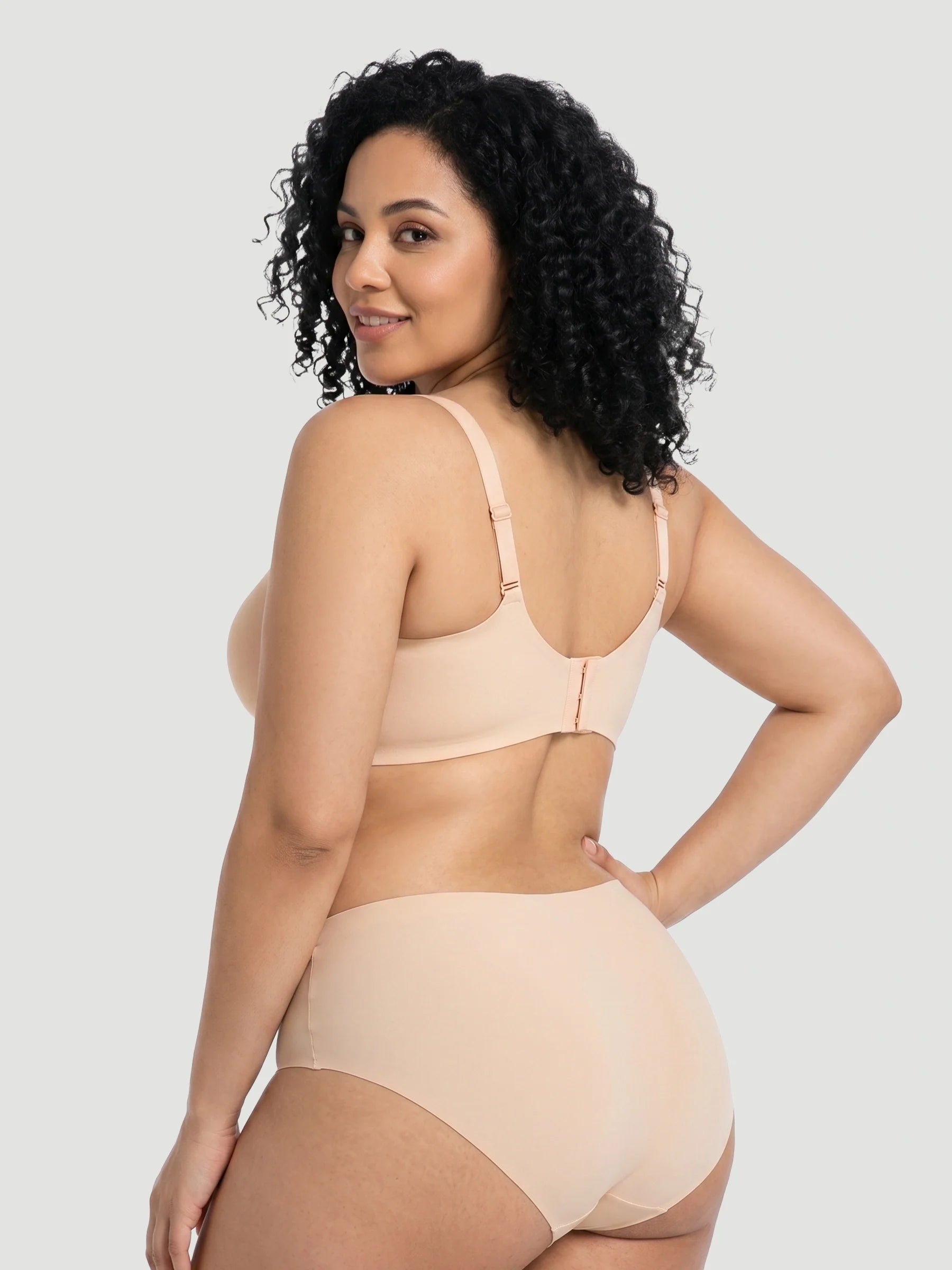 NEW DROP - LIMITED STOCK - Scalloped Push-Up Wireless Jelly Bra